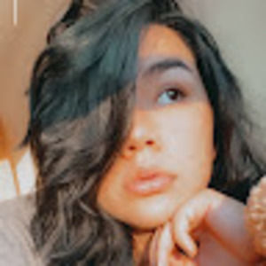 Meet your Posher, Abigail